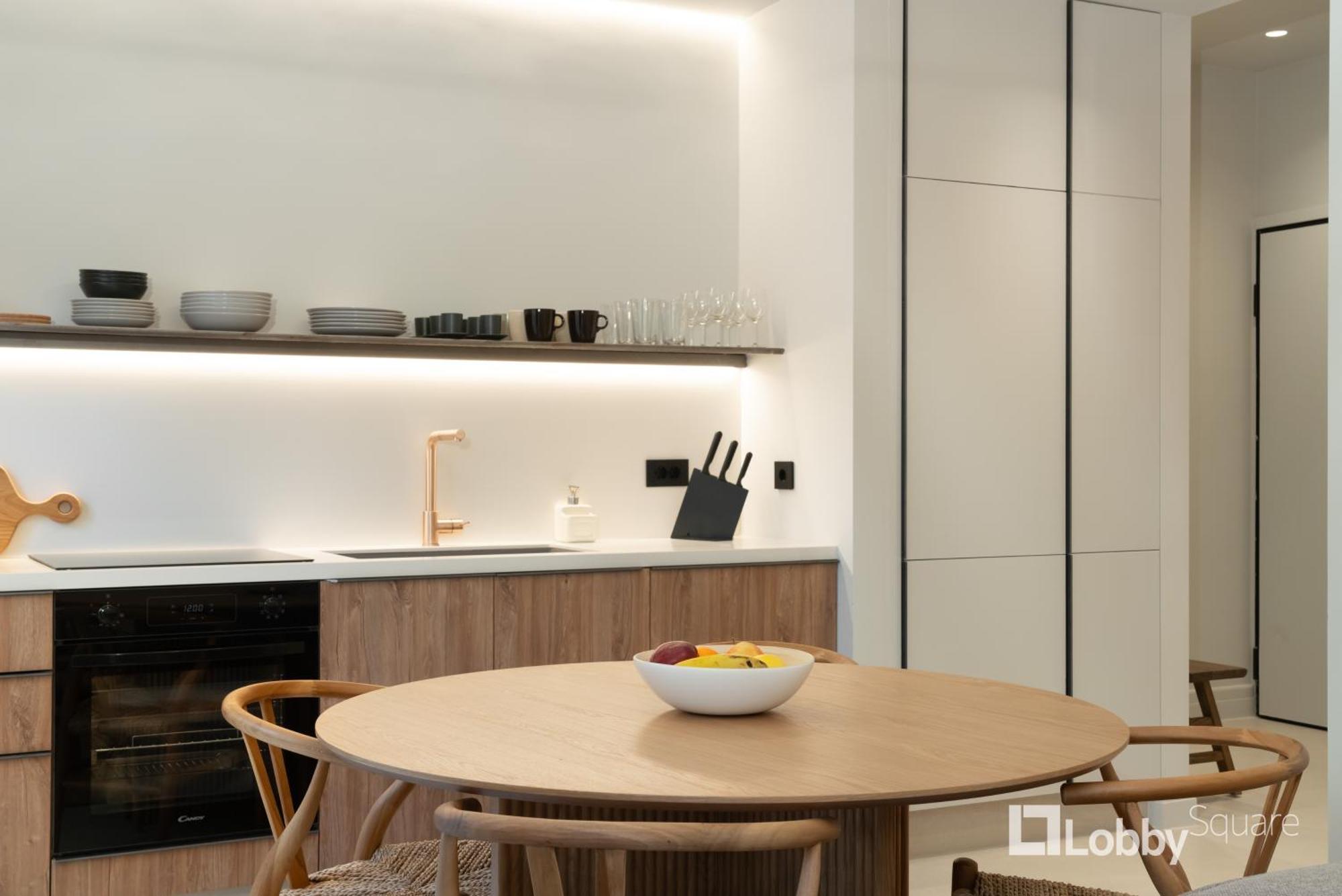 Muse Apartment By Lobbysquare アテネ エクステリア 写真
